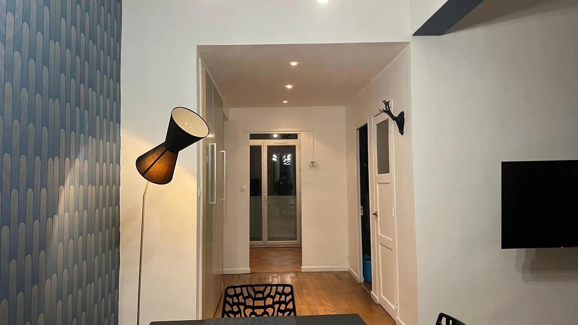 Appartement Luxueux Appart Au Coeur De Marseille Refait A Neuf 4 Couchages Plage Des Catalans Proche Corniche, Vieux Port,Vallon Des Auffes 0*,  France