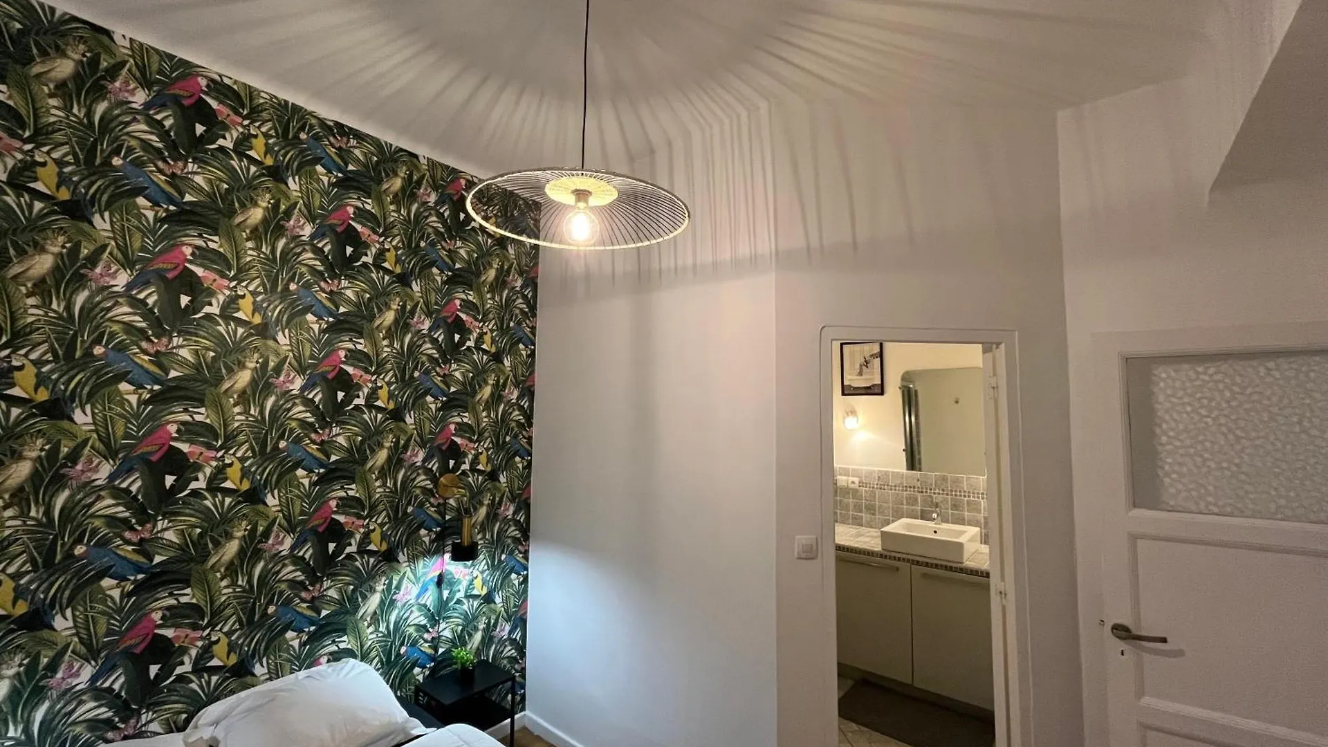 Appartement Luxueux Appart Au Coeur De Marseille Refait A Neuf 4 Couchages Plage Des Catalans Proche Corniche, Vieux Port,Vallon Des Auffes France